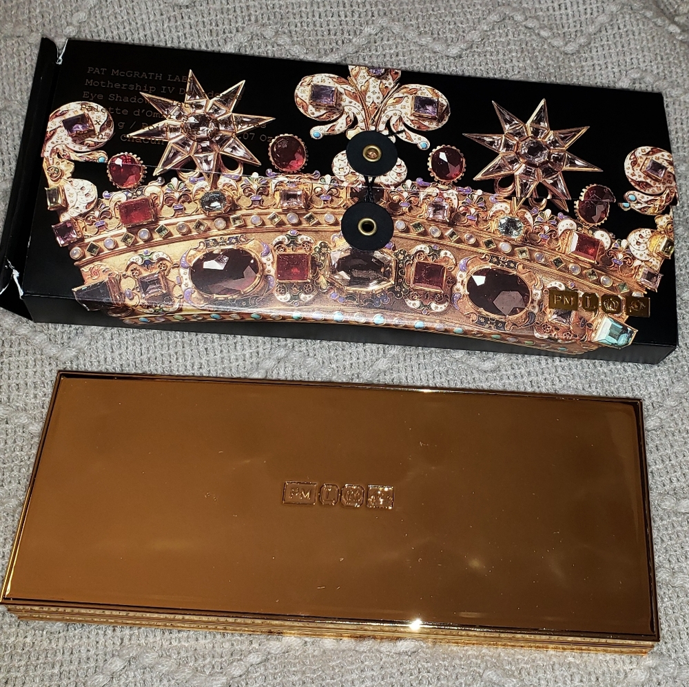 Limited Edition Pat McGrath Decadence Mothership